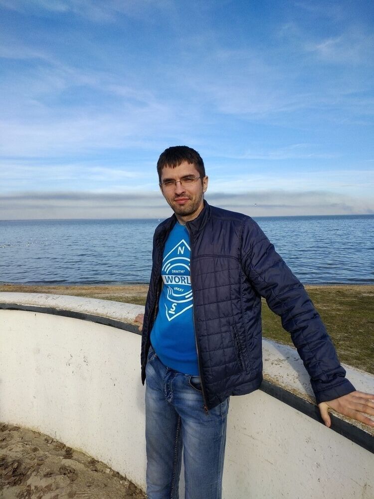  --,   , 38 ,  