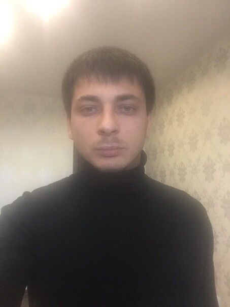  15963071  , 33 ,    