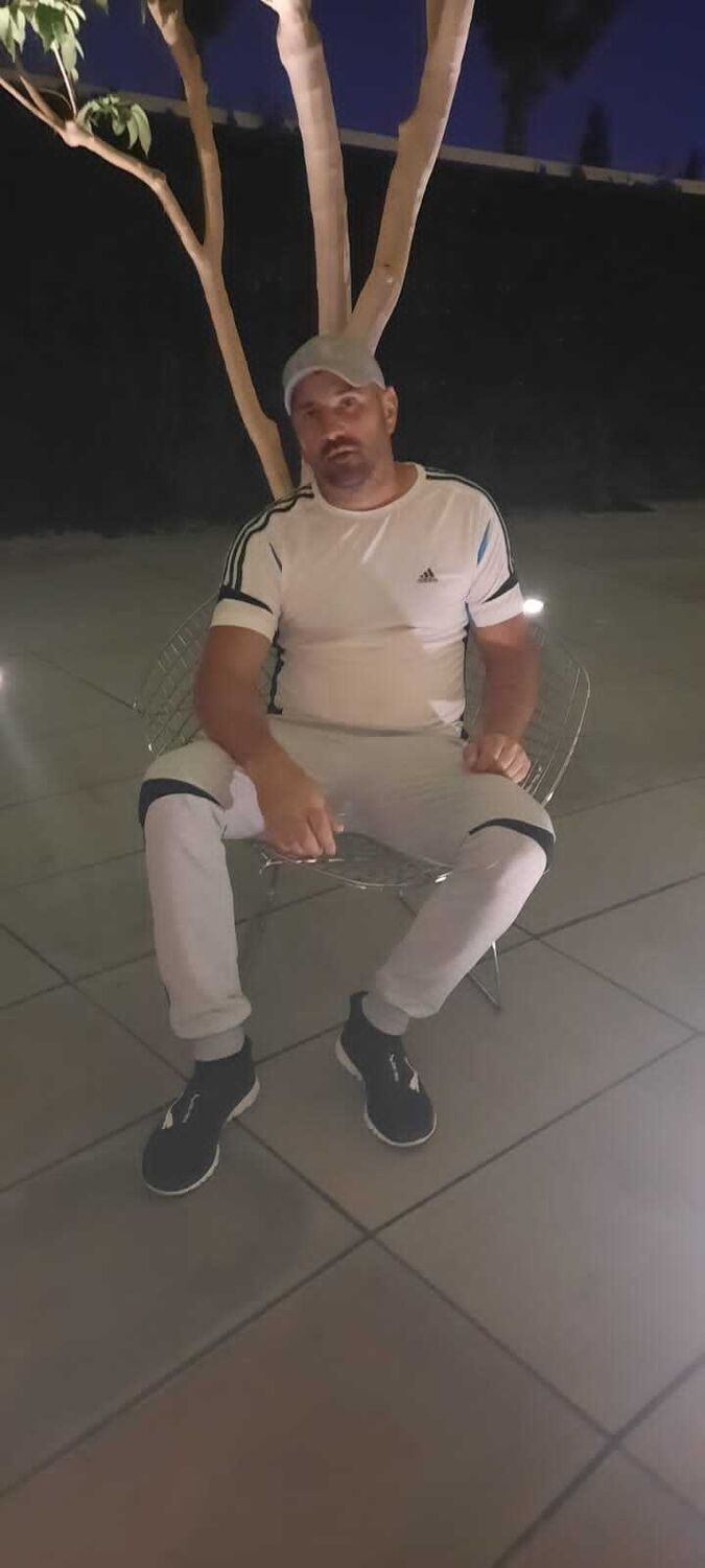  40471461  , 41 ,    