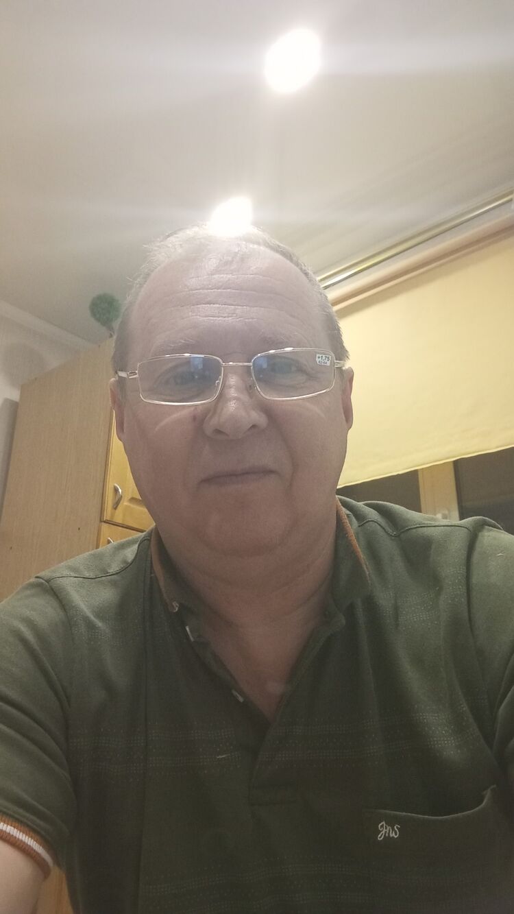  49682571  , 56 ,    