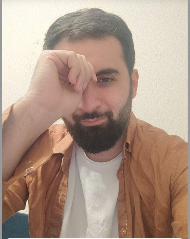  54421761  Rrrrt, 27 ,    