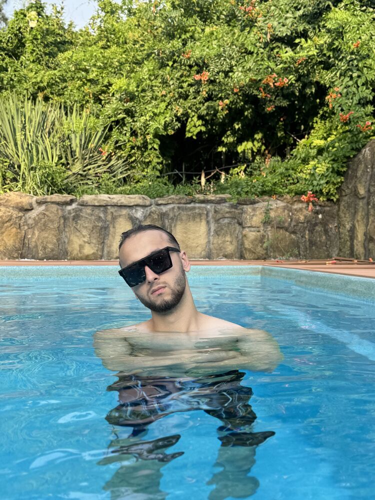  54549481  , 23 ,    -