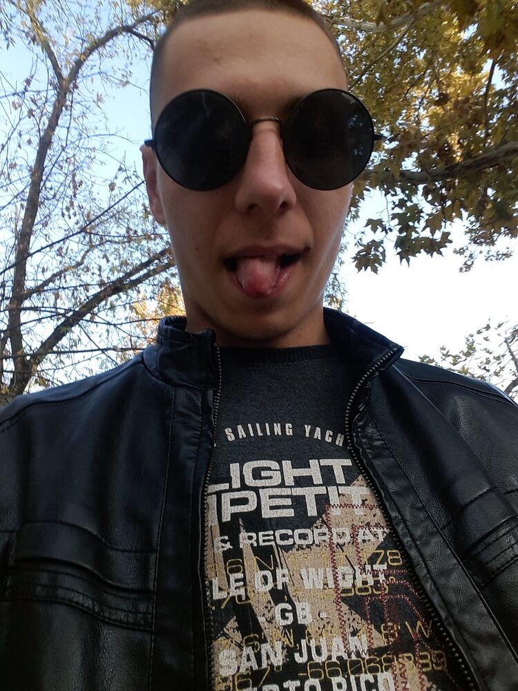  18020951  , 25 ,    