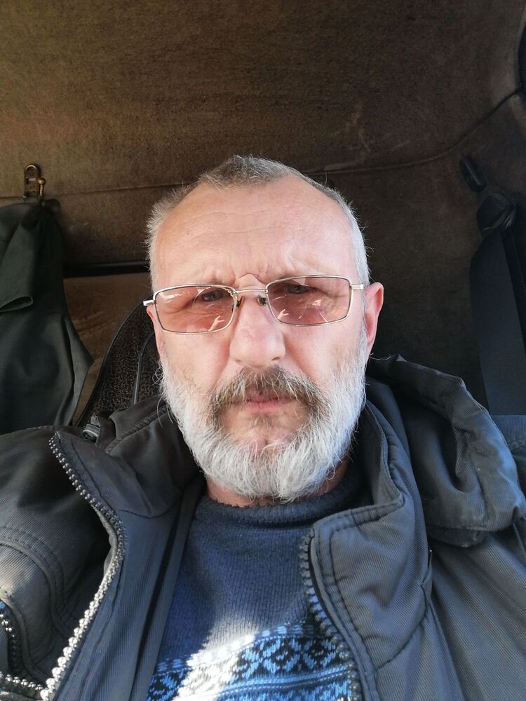  25440971  , 54 ,    