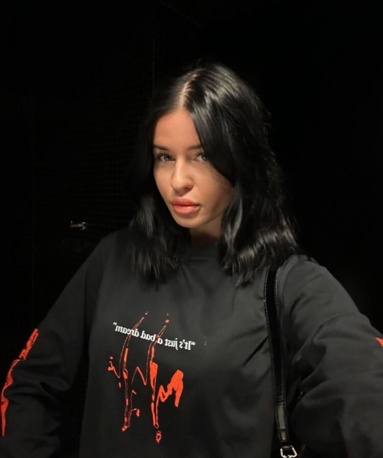 ���� 52410921 ������� ����, 28 ���, ���� ���������� � �����-����������