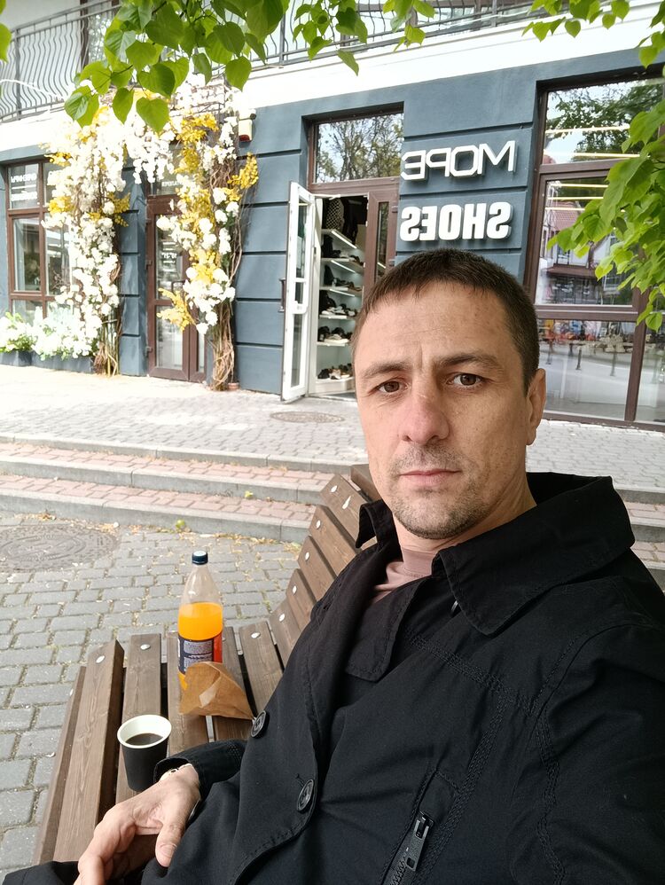  52802671  , 36 ,    