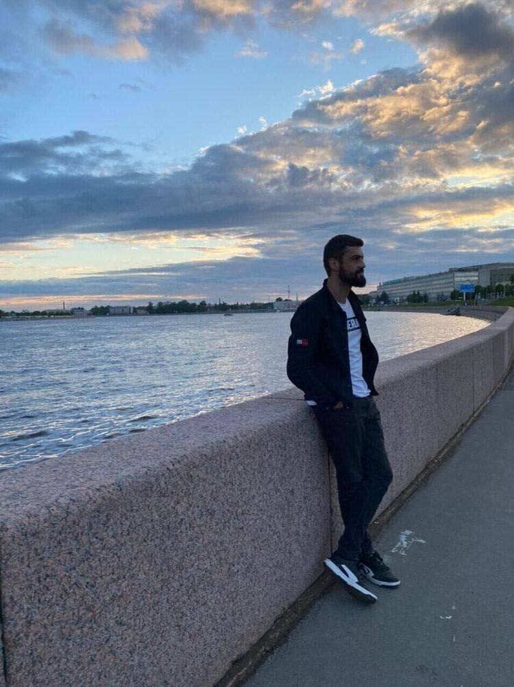  37774561  , 35 ,    -