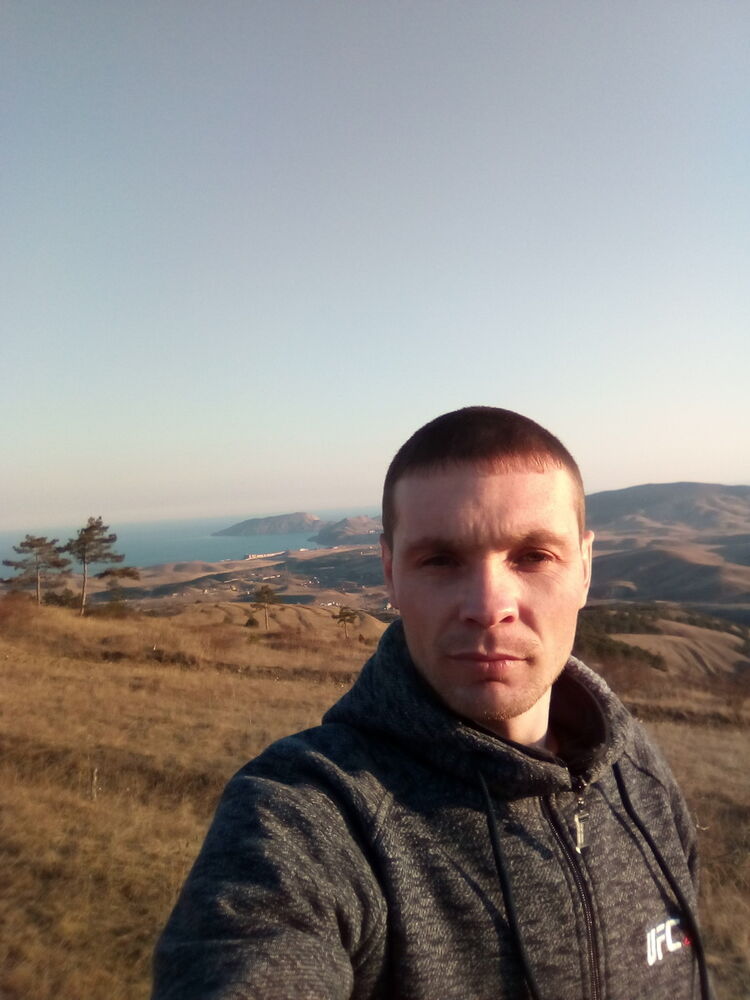  9205891  , 37 ,    
