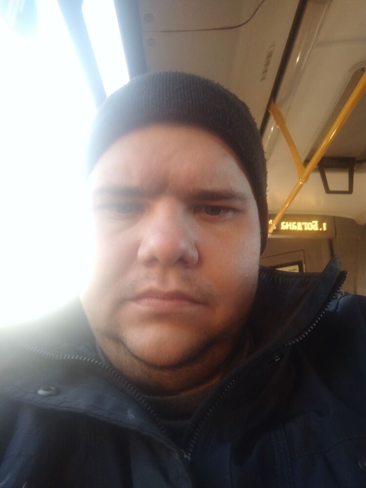  46918021  , 33 ,    