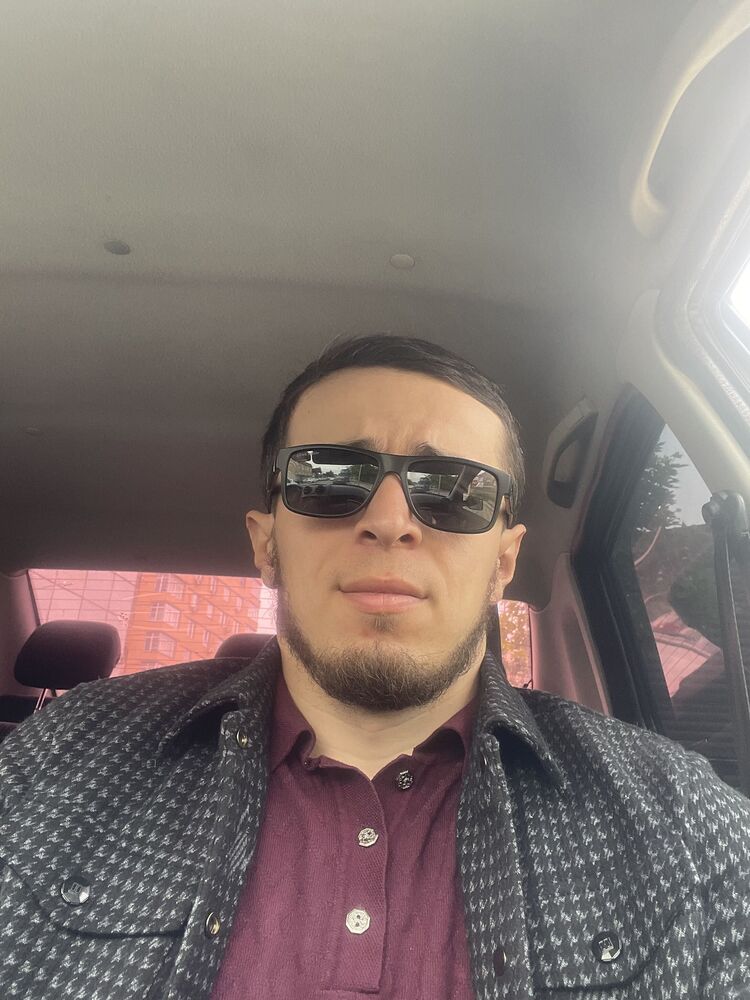  ,   Montana, 32 ,   ,   