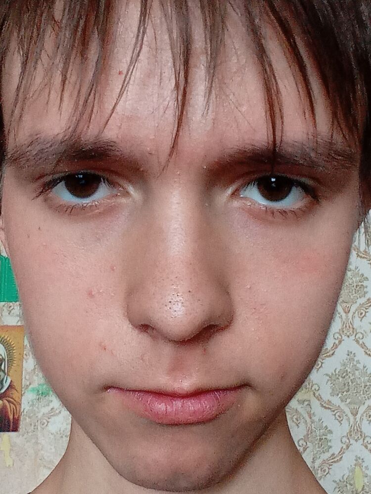  40977851  , 22 ,    