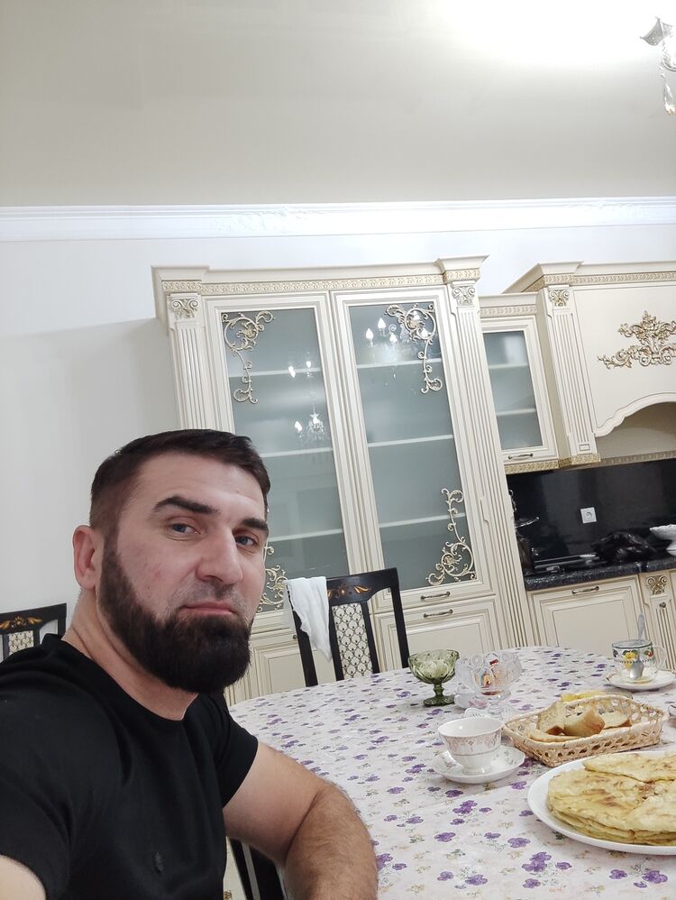  43773131  , 39 ,    