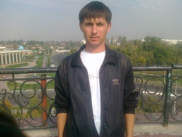  6487931  Temur, 38 ,    