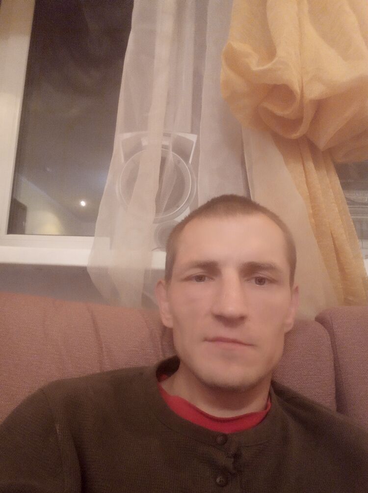  35372561  , 37 ,    