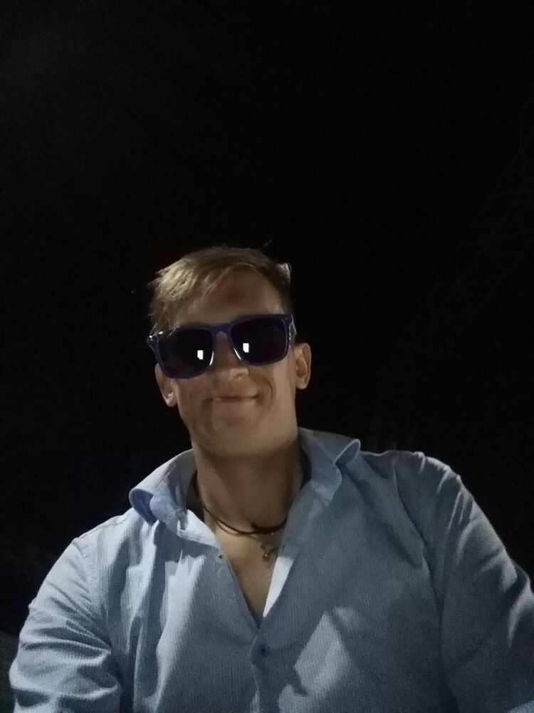  ,   MrMishutka, 37 ,   ,   , c , 