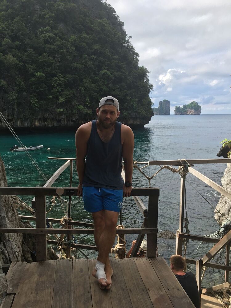  Chai Nat,   Sam, 31 ,   ,   