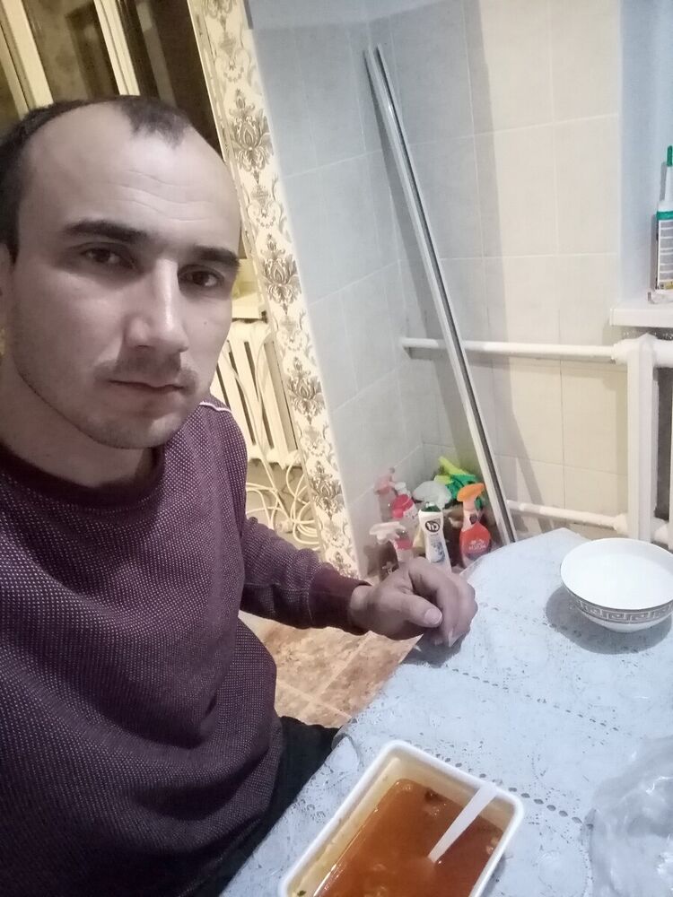  ,   Azad, 37 ,   ,   , c 