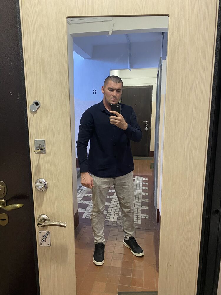  53820681  , 27 ,    