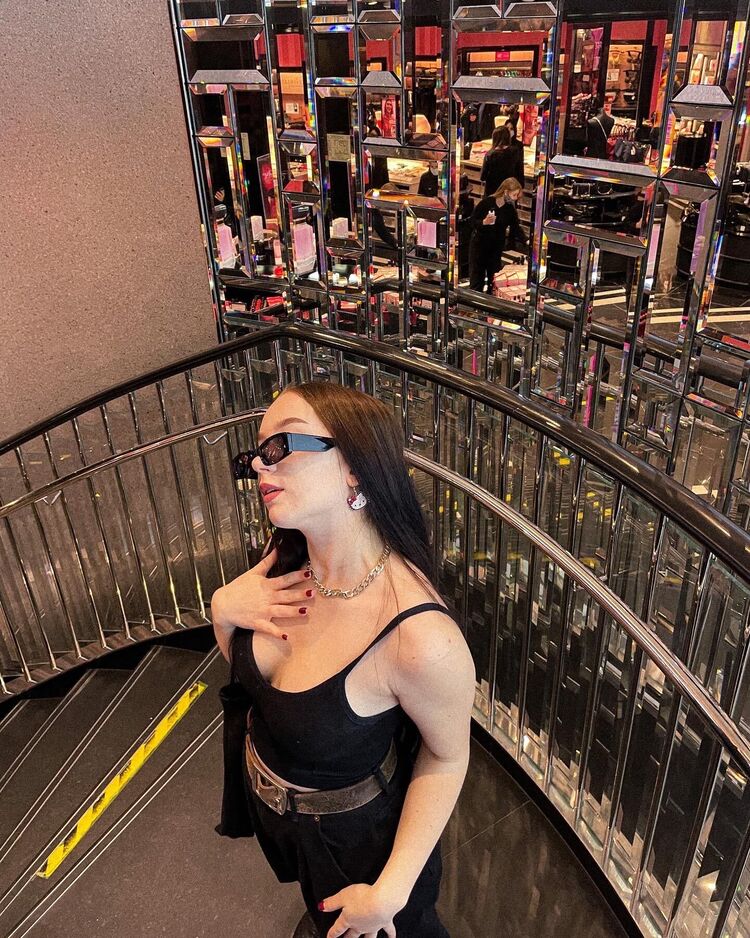  27699171  , 28 ,    -