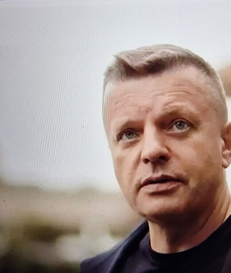  54298711  , 44 ,    -