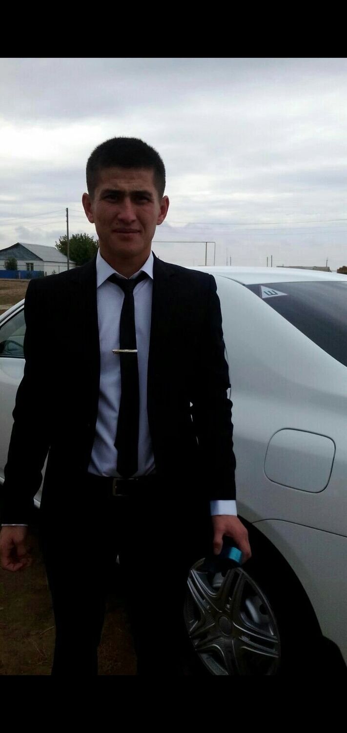  28304401  Fredi, 46 ,    
