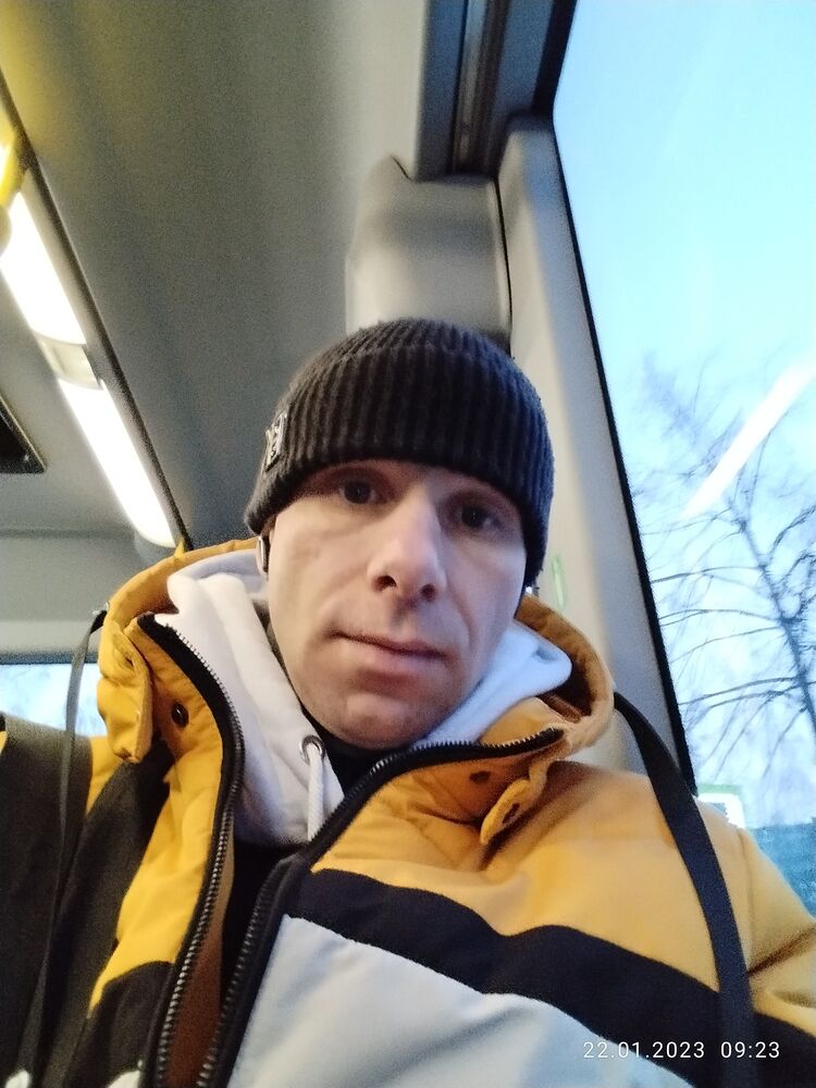 35271531  , 43 ,    