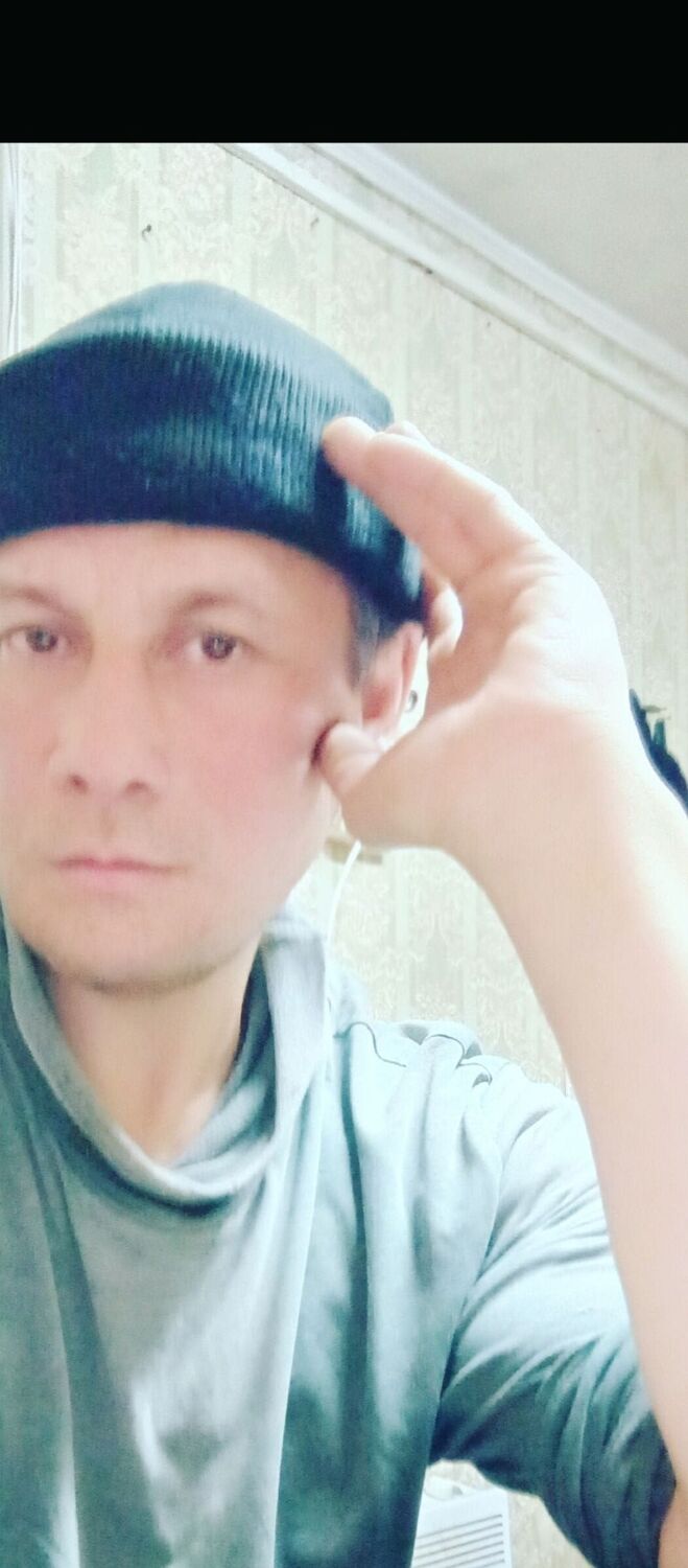  48330291  Ruslan, 47 ,    