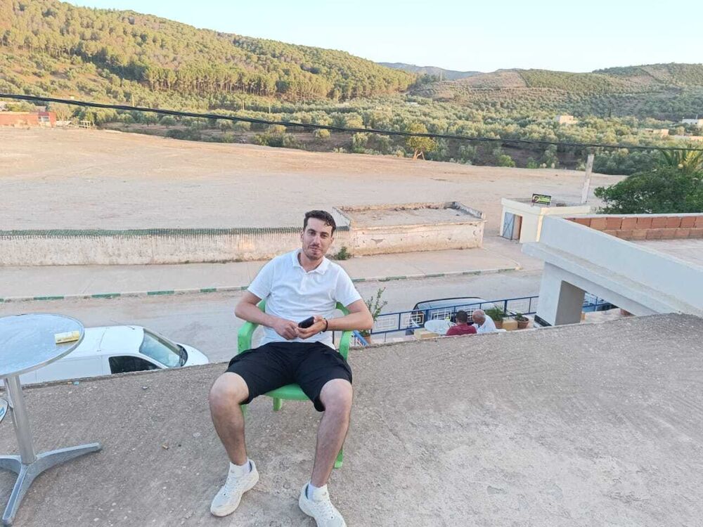 ,   Hassane, 29 ,   c 