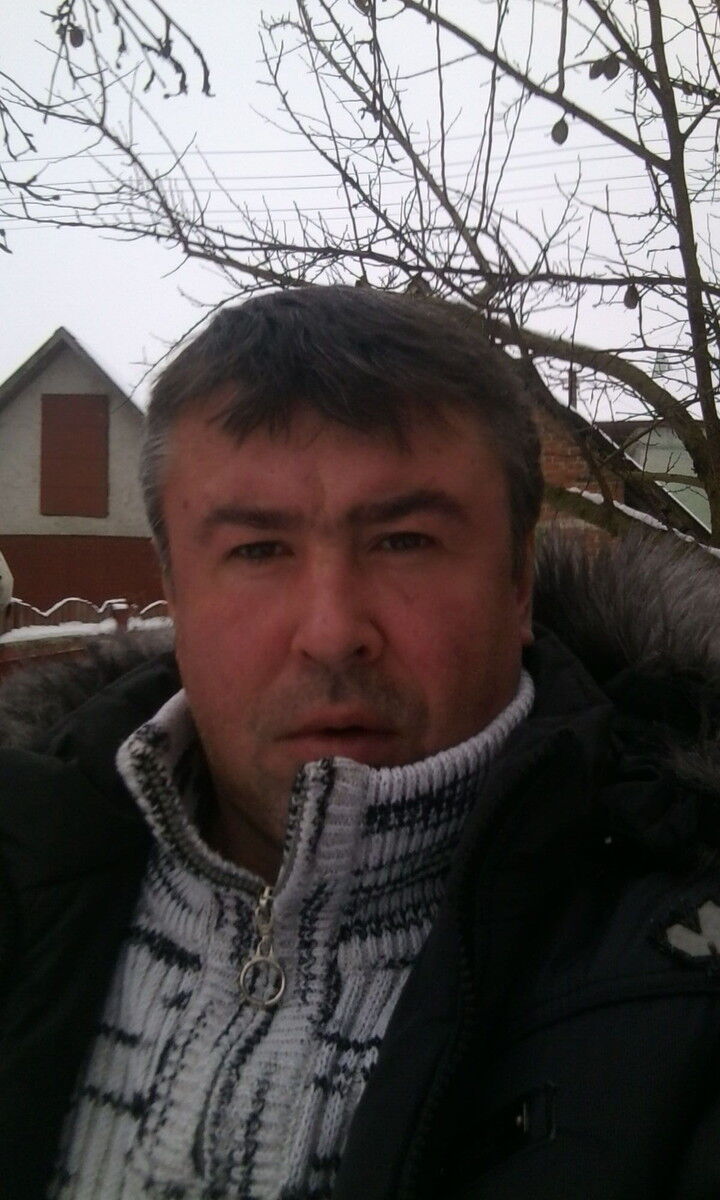  8758831  , 49 ,    