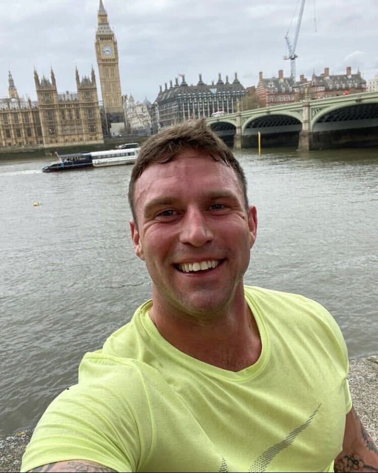  48888401  Richard, 46 ,    Frankfurt Am Main
