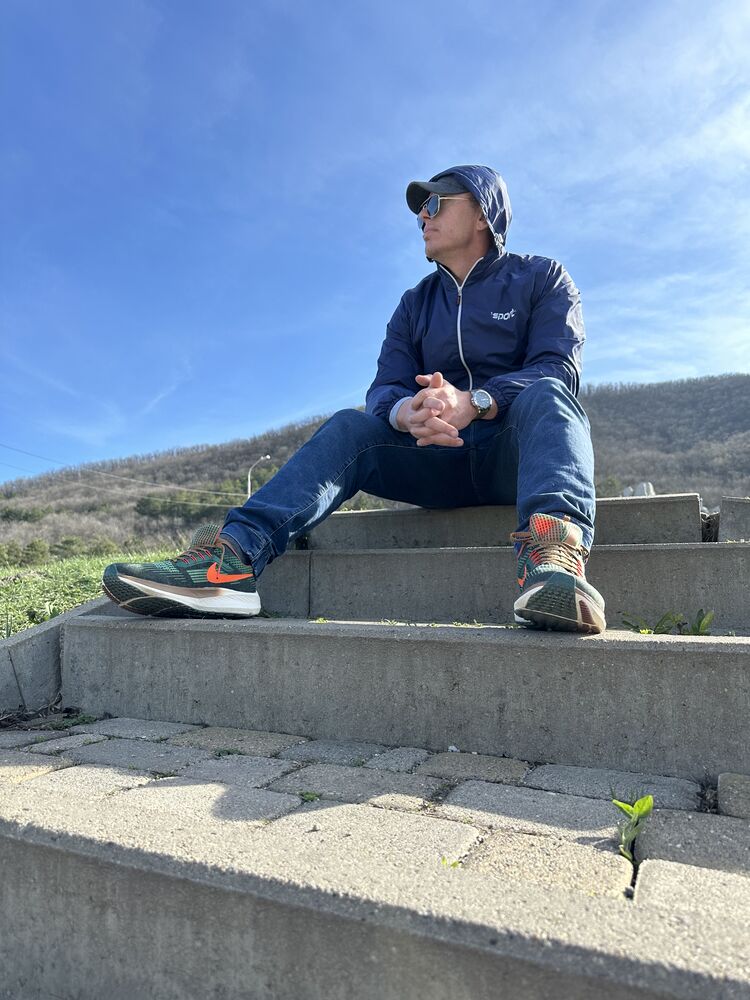  44361241  , 40 ,    