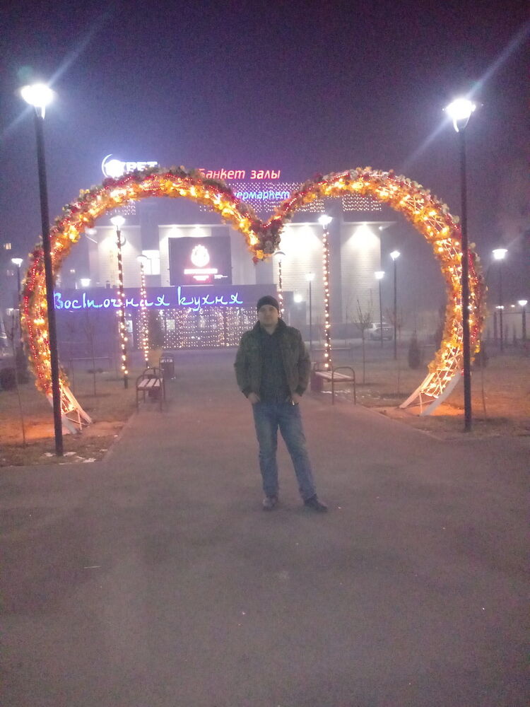  ,   Avazbek, 33 ,   ,   , c 