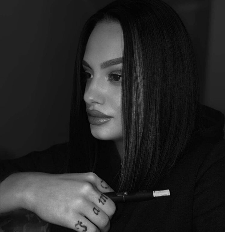  ,   Vika, 25 ,   ,   , 