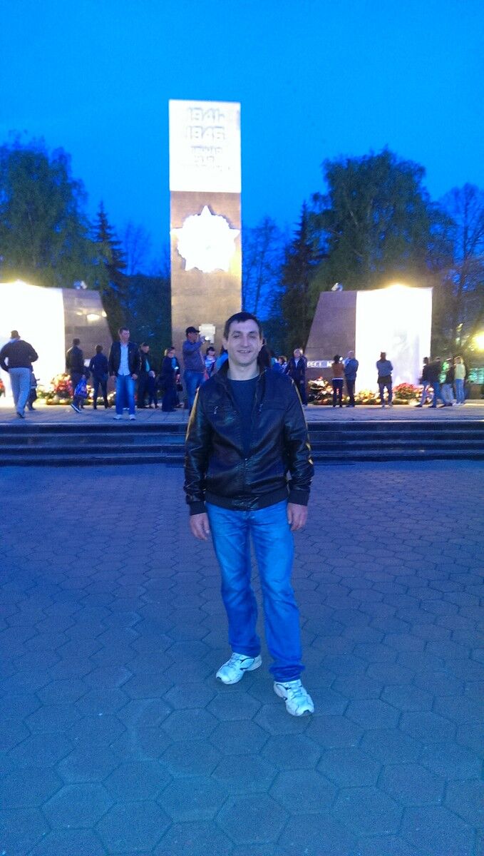  6433001  Oleg, 47 ,    -