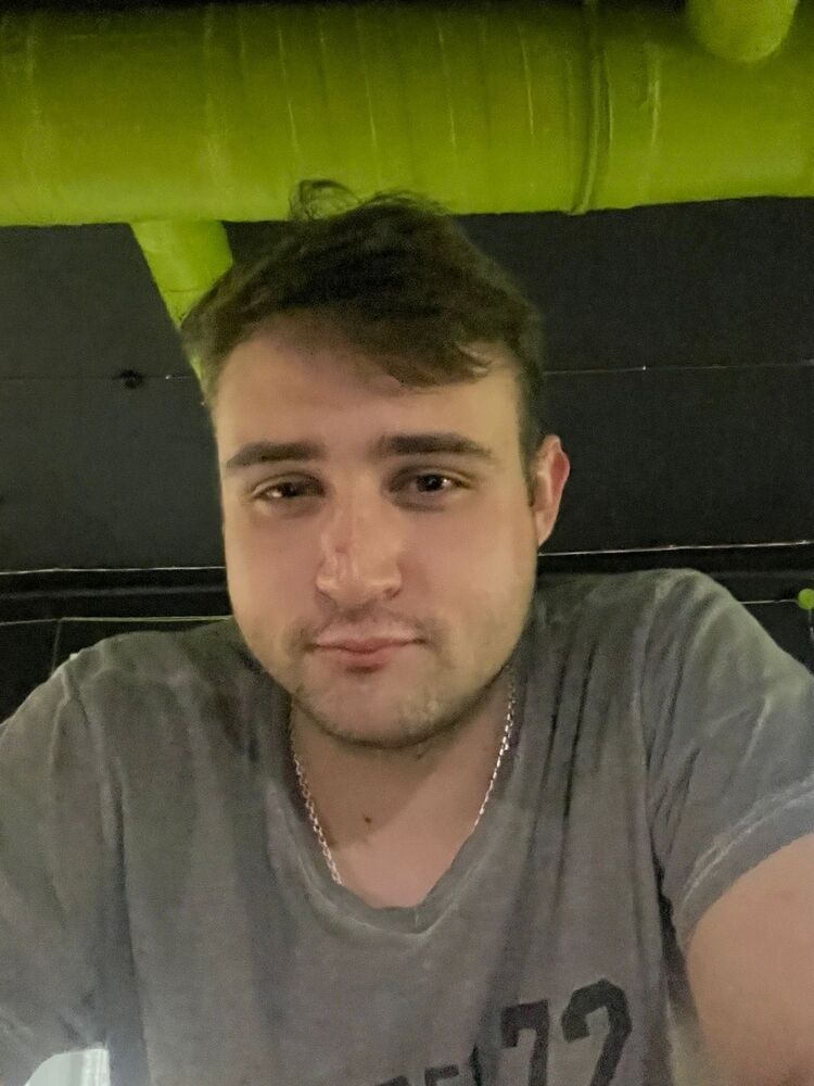  33681791  , 49 ,    