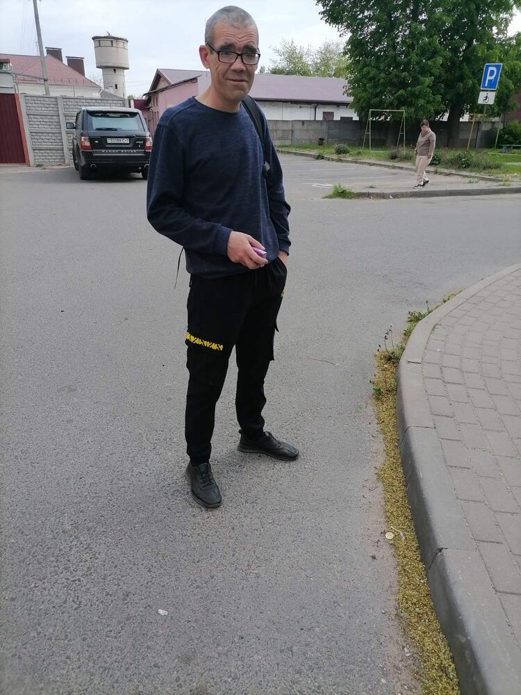  30047431  , 44 ,    