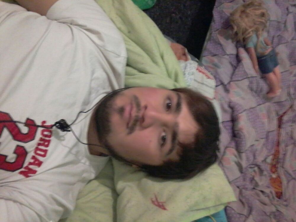  17247211  Farid, 33 ,    