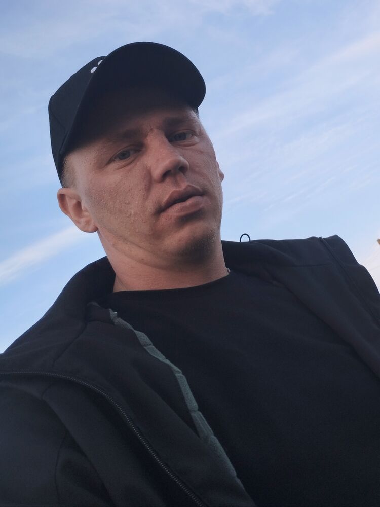  45209681  , 31 ,    