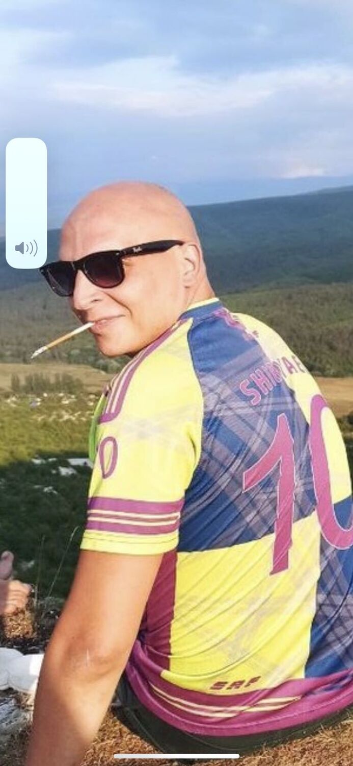  -,   , 37 ,     , c 