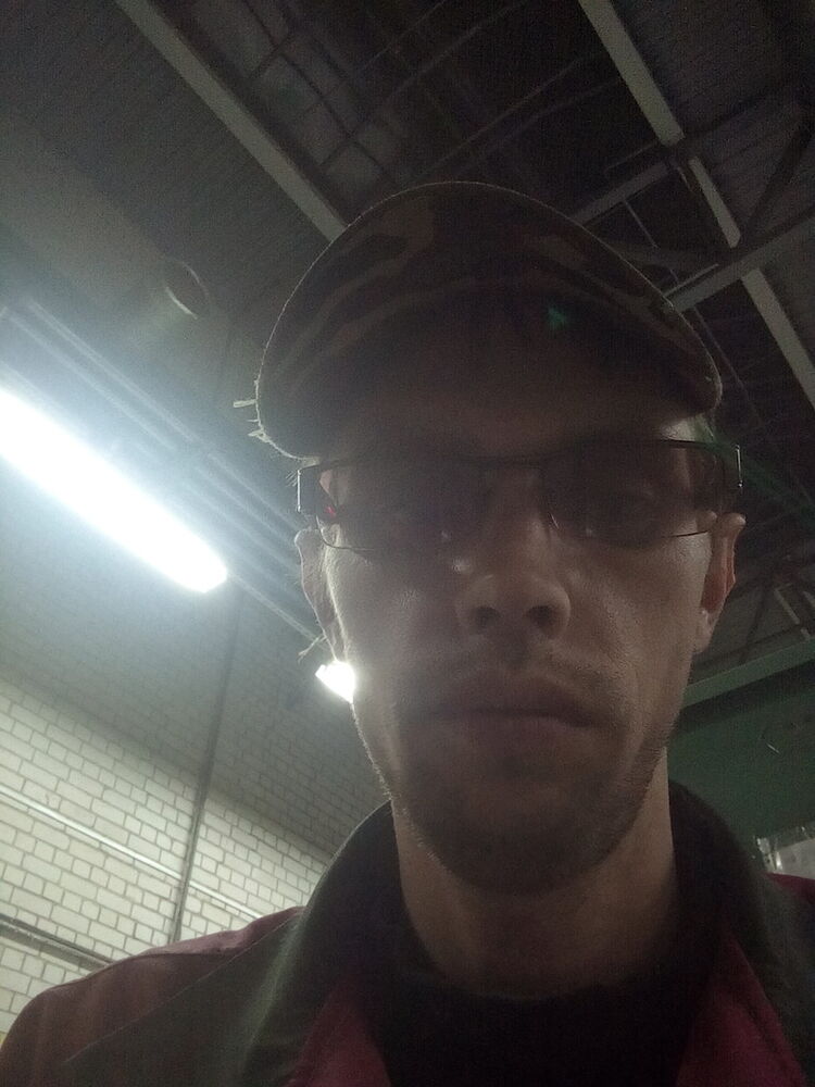 14061981  , 37 ,    