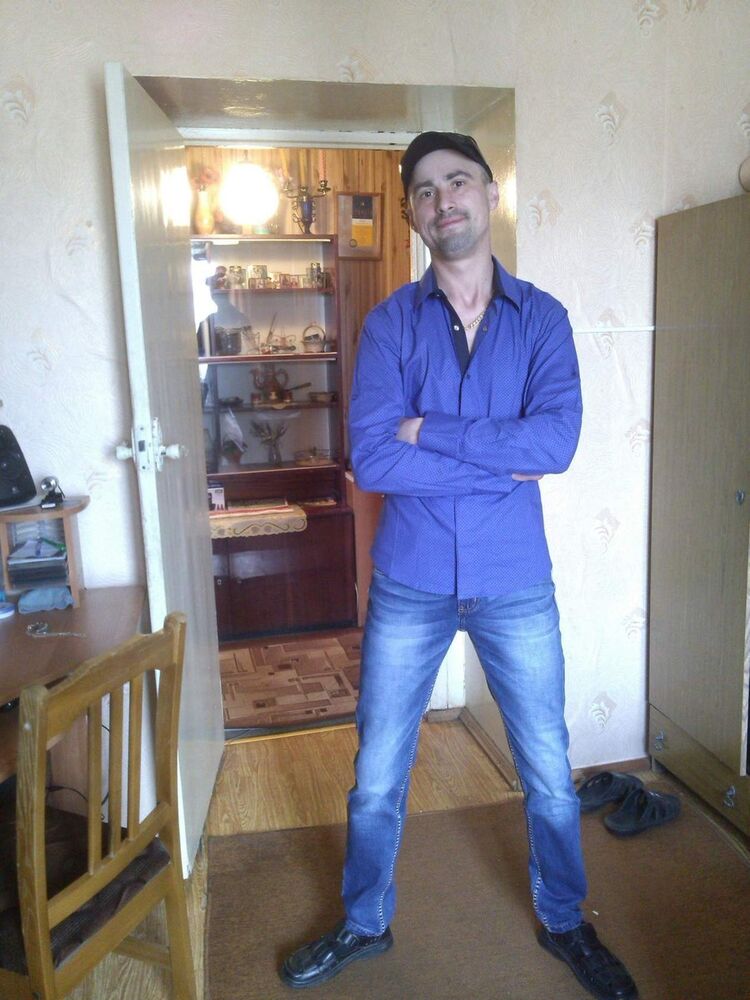  ,   Nikolas, 47 ,   ,   , c 