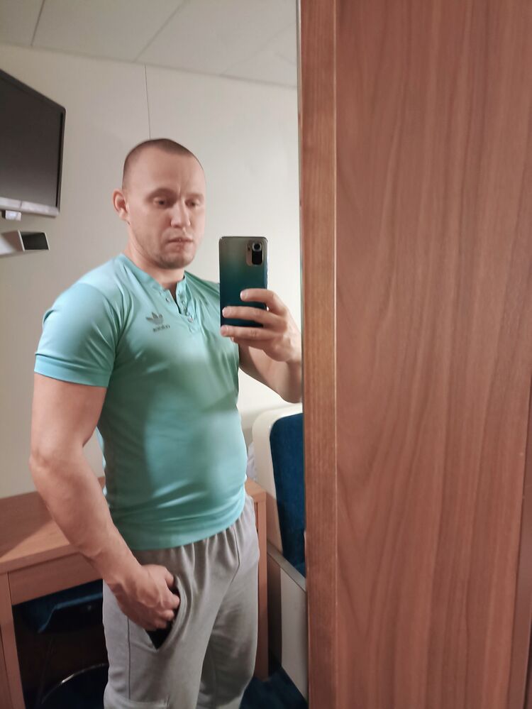  52706351  , 34 ,    