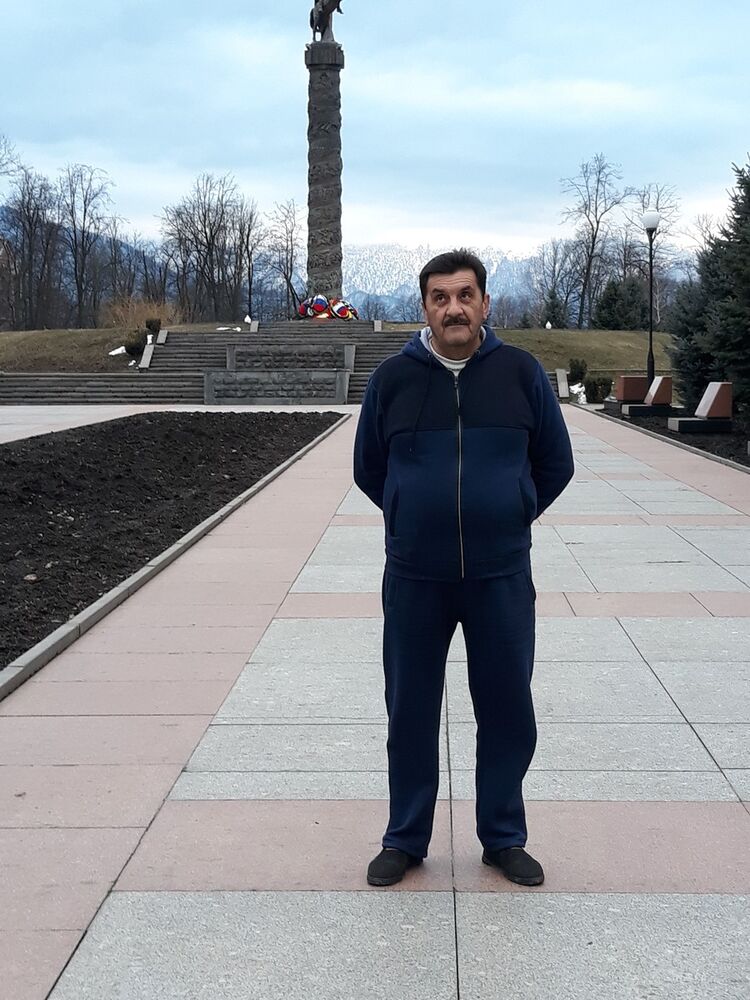  ,   , 60 ,     , c 