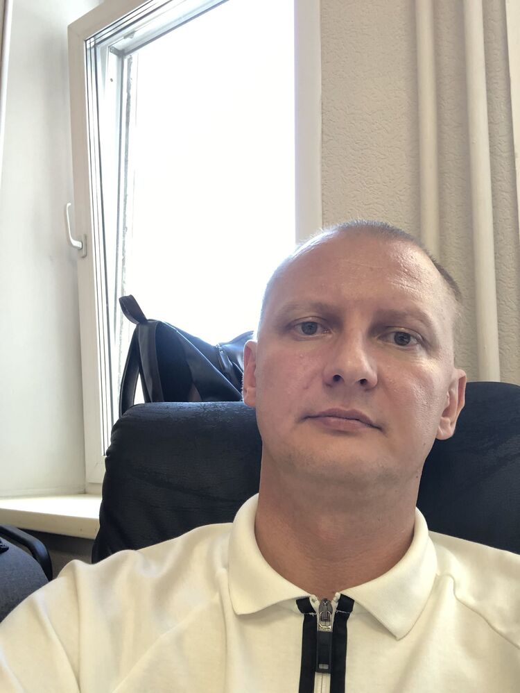  44203531  , 48 ,    