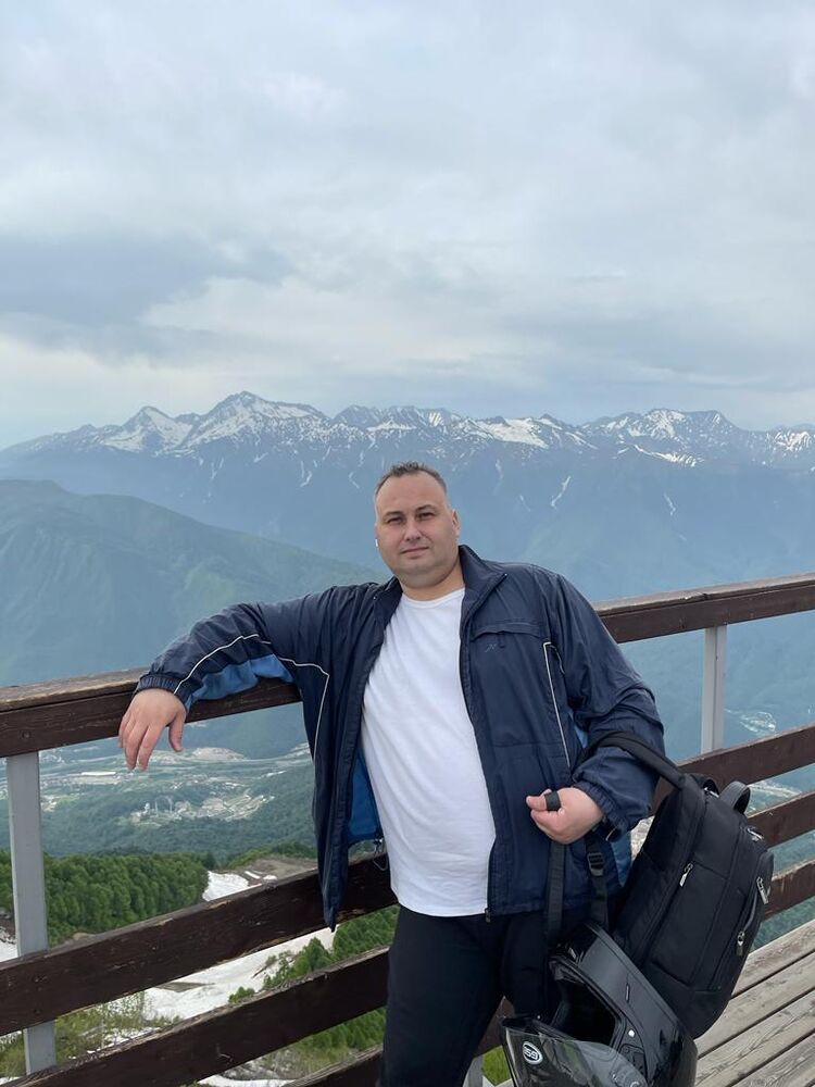  36763441  AHTOH, 40 ,    -