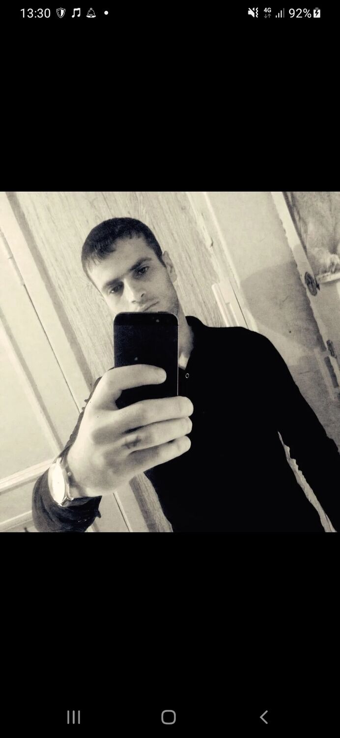  46147281  Xajik, 30 ,    