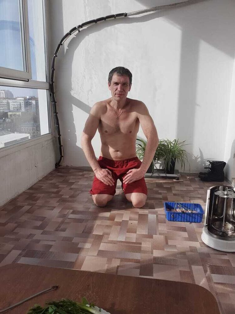  22503511  Marat, 51 ,    