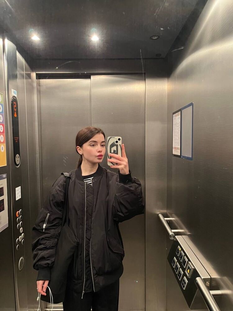  -,   , 25 ,   ,   