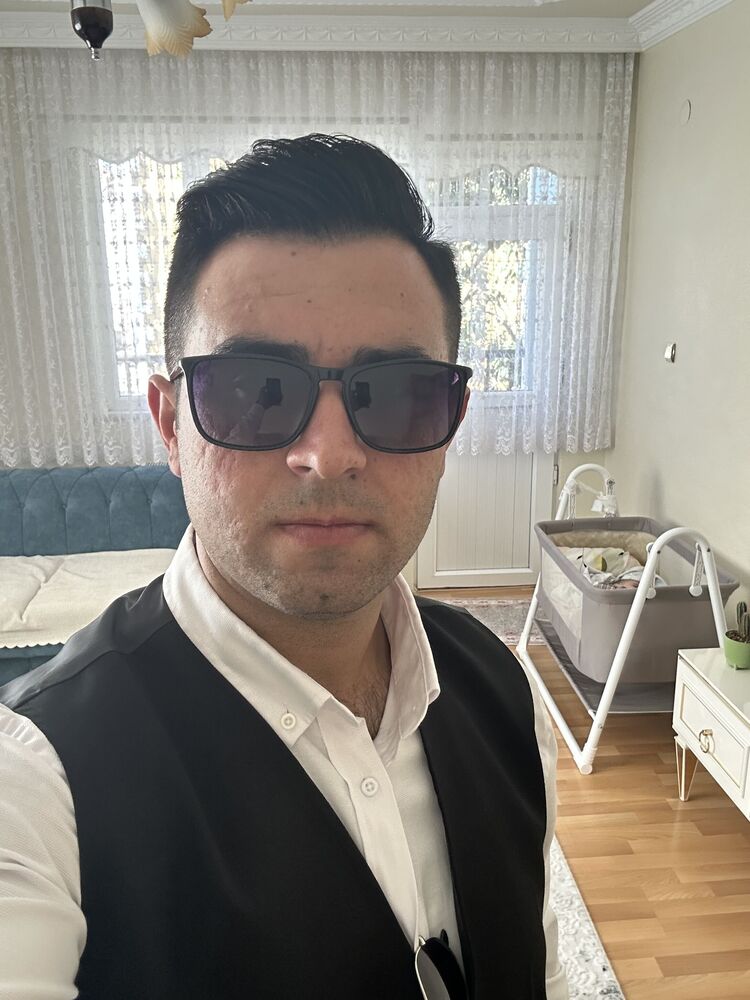  45040971  Mehmet, 28 ,    