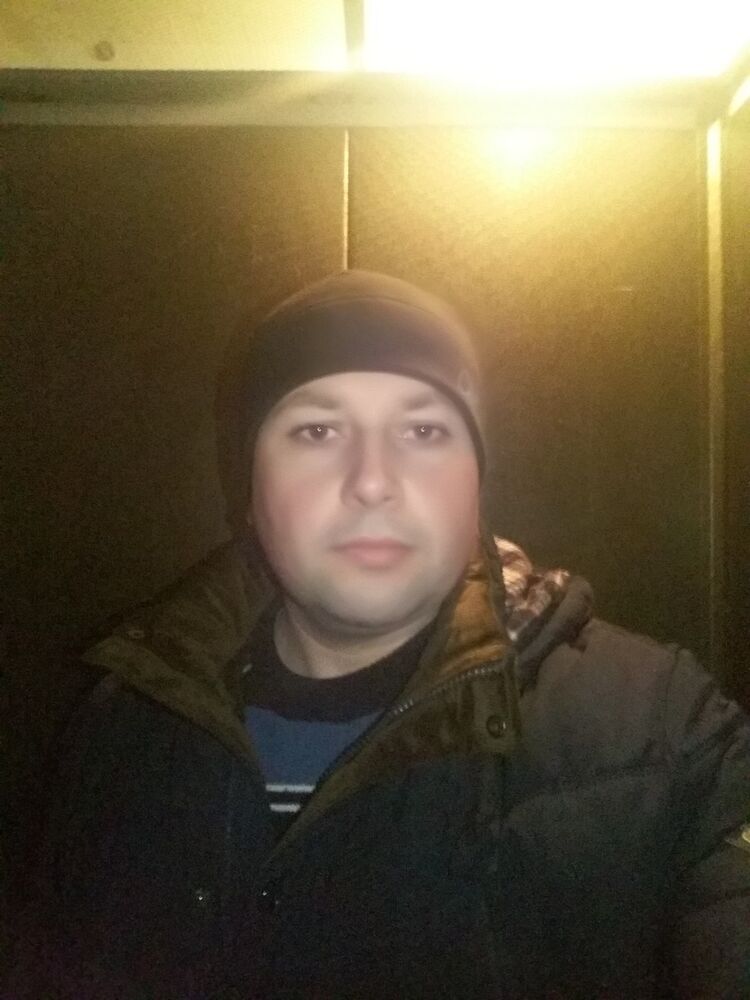 ,   Yra, 35 ,   ,   , c 